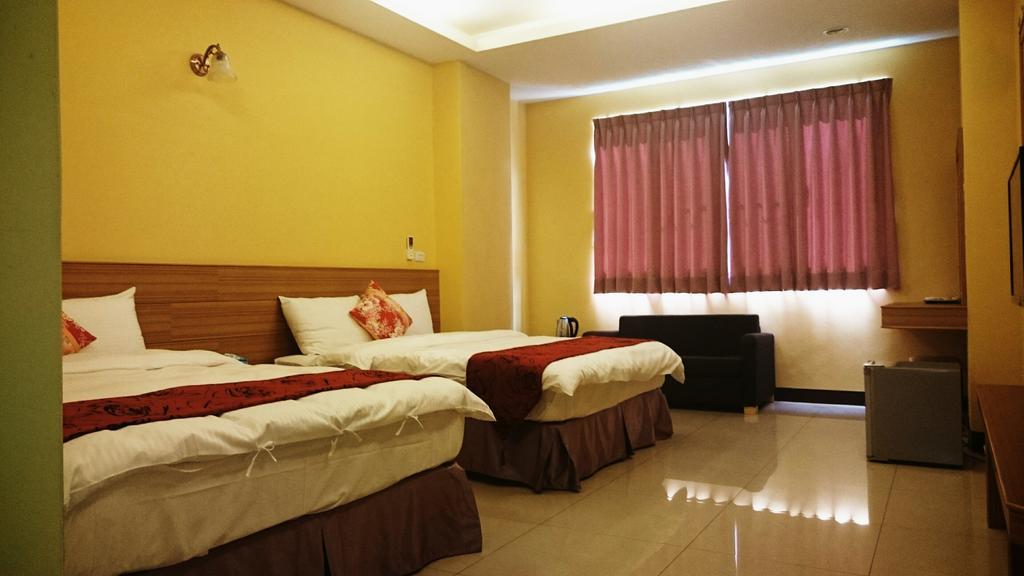 ซัน มูน เลค คริสตัล บีแอนด์บี Bed & Breakfast Nantou ภายนอก รูปภาพ